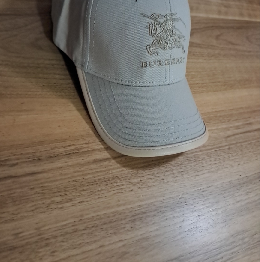 Unisex Burberry Tan Equestrian Embroidered Logo Cap - Picture 7 of 7